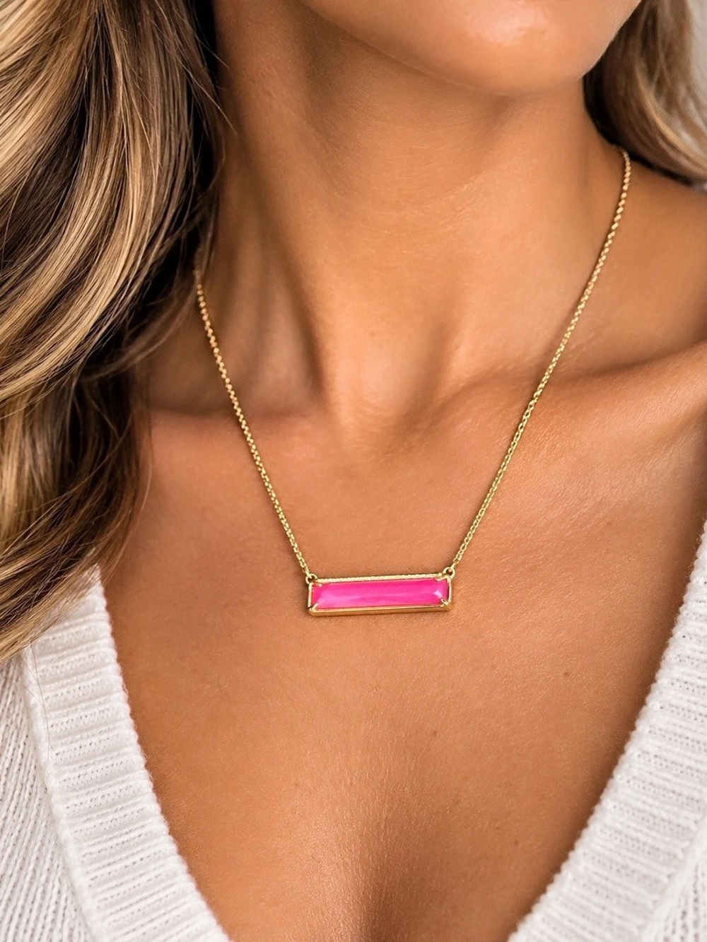 Kendra Scott Leanor Pendant Necklace Leanor Pink & Gold Pendant Necklace
